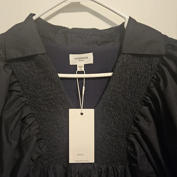 Elegant Navy Puff Sleeve Dress - Picture 2 of 5